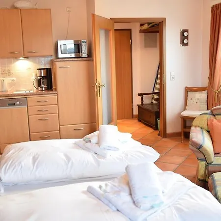 Appartement App-ruem-hart-mit-dachterrasse Westerland